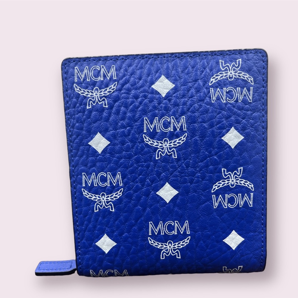 Michael Cromer Munich Visetos Leather Card Wallet With Crossbody Strap